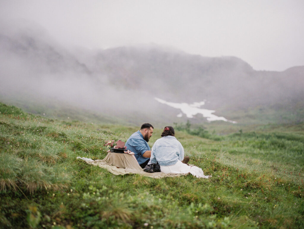 Alaska Mountain elopement in Hatcher Pass
